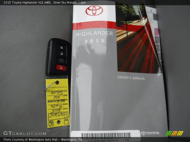 Silver Sky Metallic / Ash 2015 Toyota Highlander XLE AWD