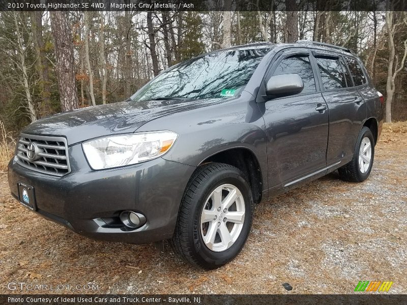 Magnetic Gray Metallic / Ash 2010 Toyota Highlander SE 4WD