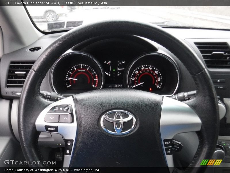 Classic Silver Metallic / Ash 2012 Toyota Highlander SE 4WD