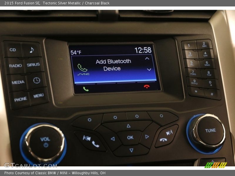 Tectonic Silver Metallic / Charcoal Black 2015 Ford Fusion SE