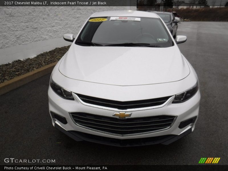 Iridescent Pearl Tricoat / Jet Black 2017 Chevrolet Malibu LT