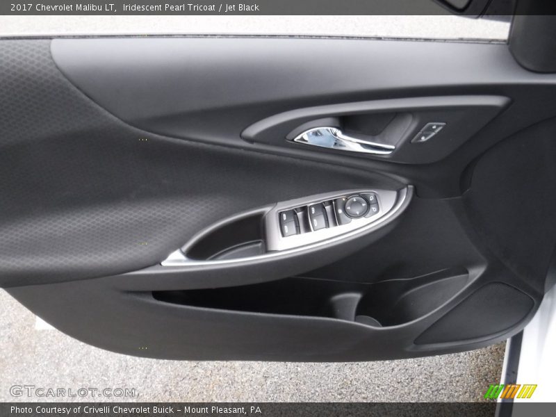 Iridescent Pearl Tricoat / Jet Black 2017 Chevrolet Malibu LT