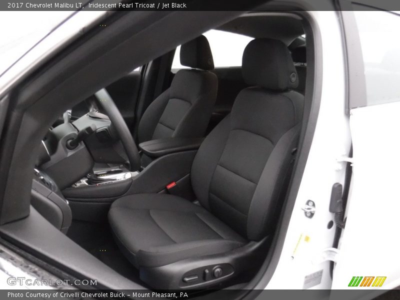 Iridescent Pearl Tricoat / Jet Black 2017 Chevrolet Malibu LT