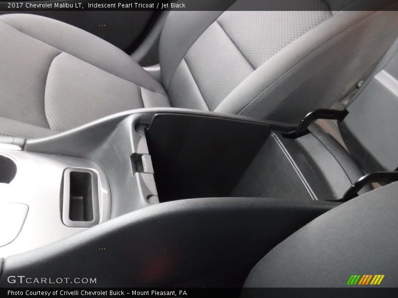 Iridescent Pearl Tricoat / Jet Black 2017 Chevrolet Malibu LT