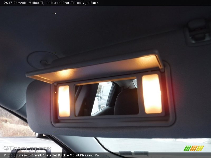 Iridescent Pearl Tricoat / Jet Black 2017 Chevrolet Malibu LT