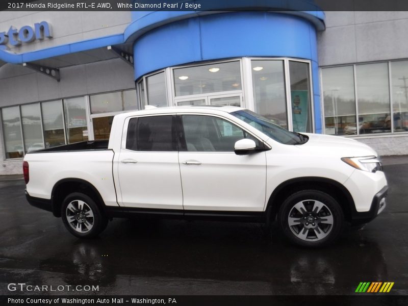 White Diamond Pearl / Beige 2017 Honda Ridgeline RTL-E AWD