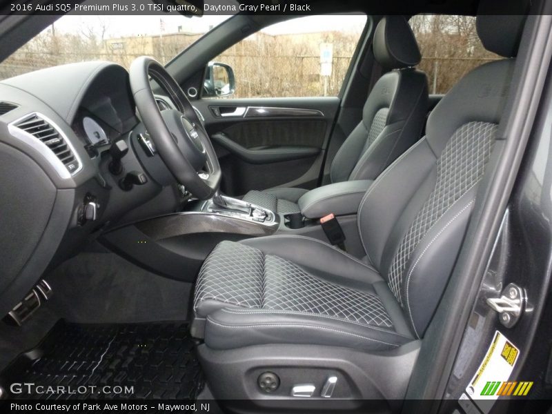 Daytona Gray Pearl / Black 2016 Audi SQ5 Premium Plus 3.0 TFSI quattro