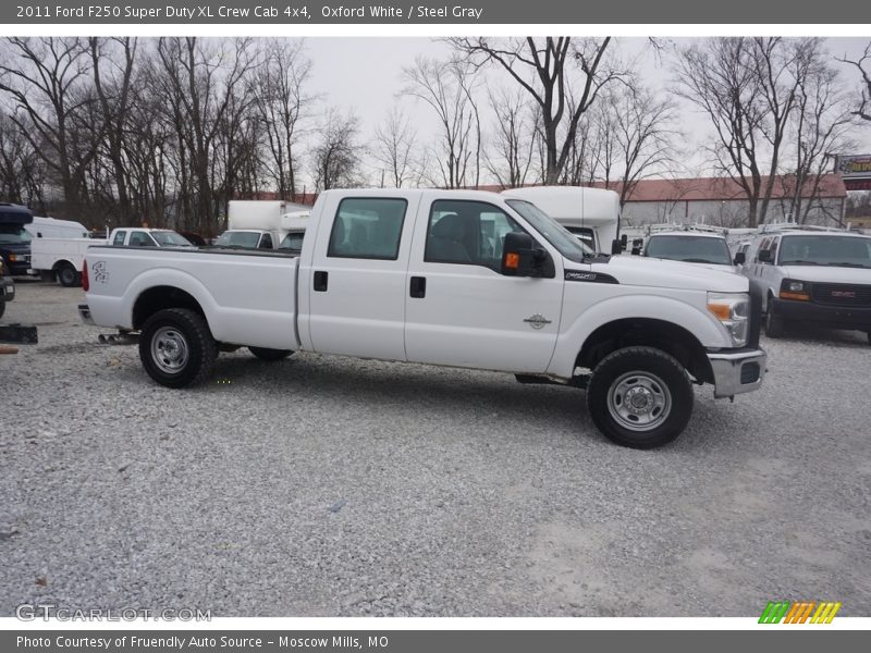 Oxford White / Steel Gray 2011 Ford F250 Super Duty XL Crew Cab 4x4
