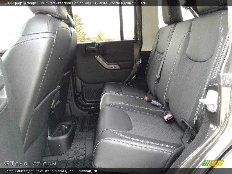 Granite Crystal Metallic / Black 2018 Jeep Wrangler Unlimited Freedom Edition 4X4
