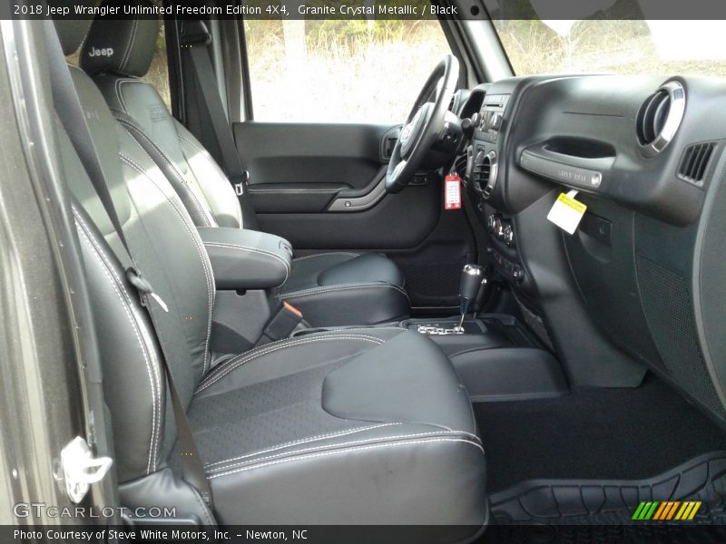 Granite Crystal Metallic / Black 2018 Jeep Wrangler Unlimited Freedom Edition 4X4
