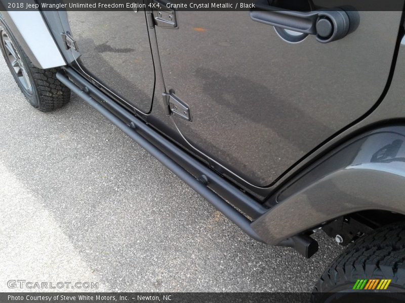 Granite Crystal Metallic / Black 2018 Jeep Wrangler Unlimited Freedom Edition 4X4
