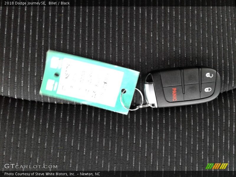 Billet / Black 2018 Dodge Journey SE