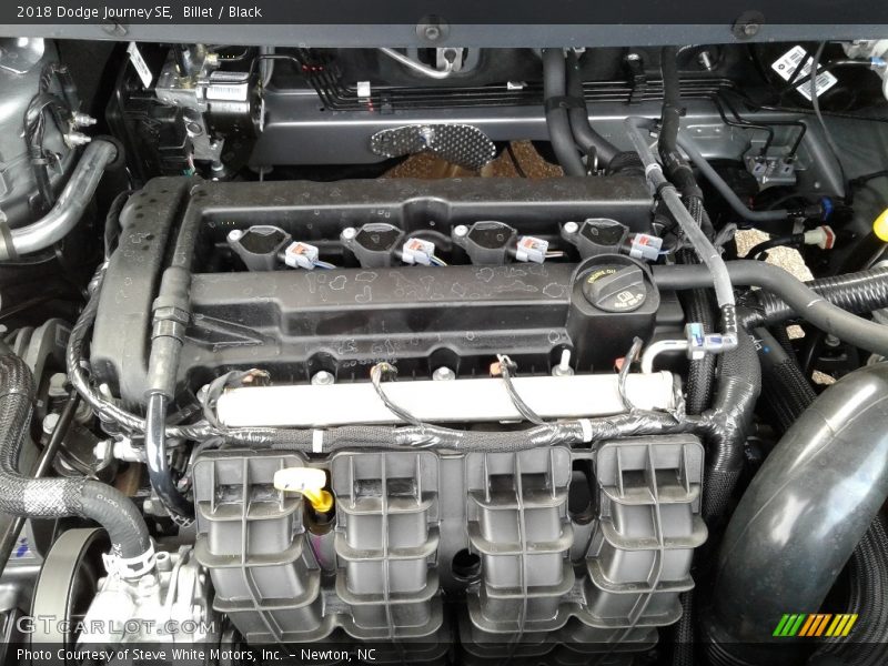 Billet / Black 2018 Dodge Journey SE