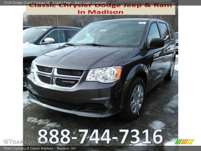 Granite Pearl / Black/Light Graystone 2018 Dodge Grand Caravan SE