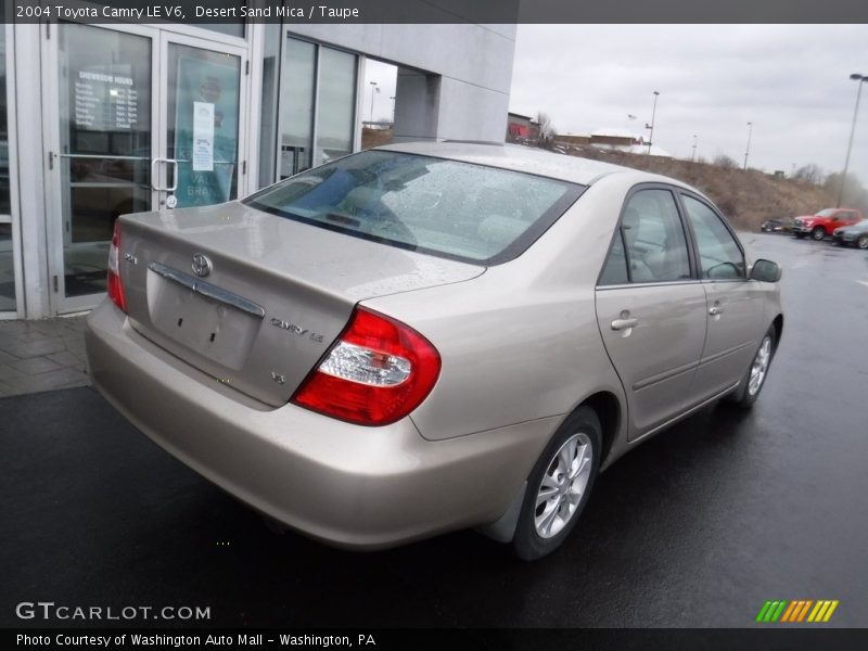 Desert Sand Mica / Taupe 2004 Toyota Camry LE V6