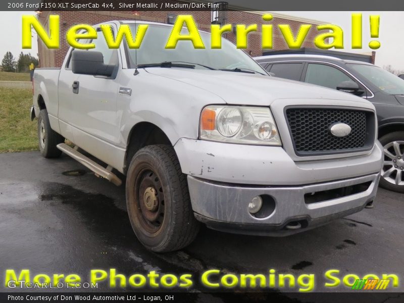 Silver Metallic / Medium/Dark Flint 2006 Ford F150 XLT SuperCab 4x4