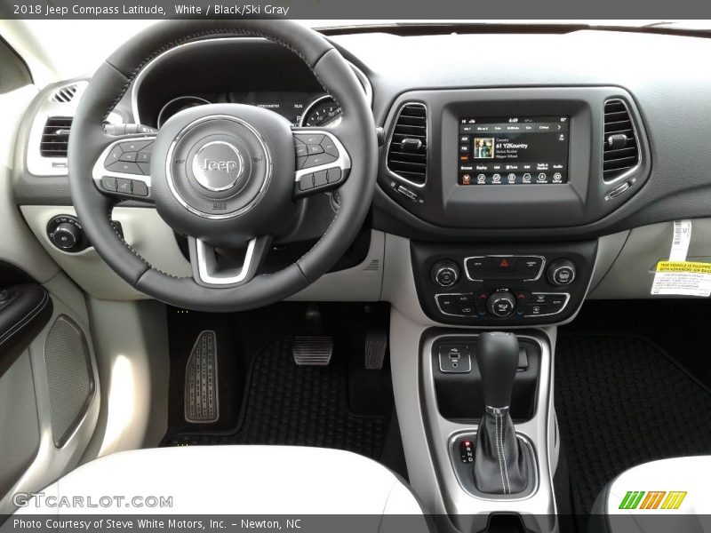 White / Black/Ski Gray 2018 Jeep Compass Latitude