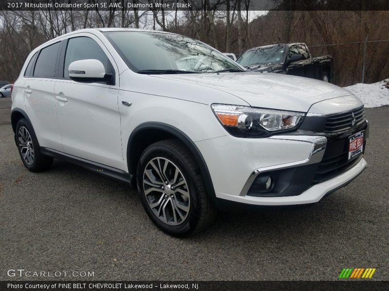 Diamond White / Black 2017 Mitsubishi Outlander Sport SE AWC