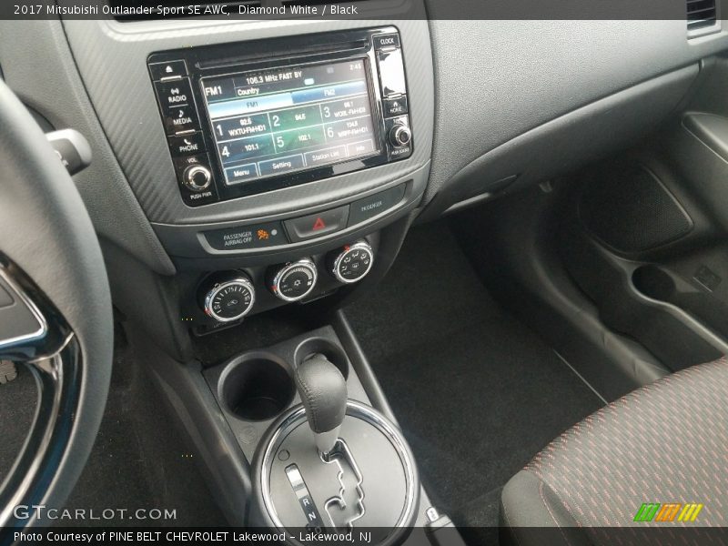 Diamond White / Black 2017 Mitsubishi Outlander Sport SE AWC