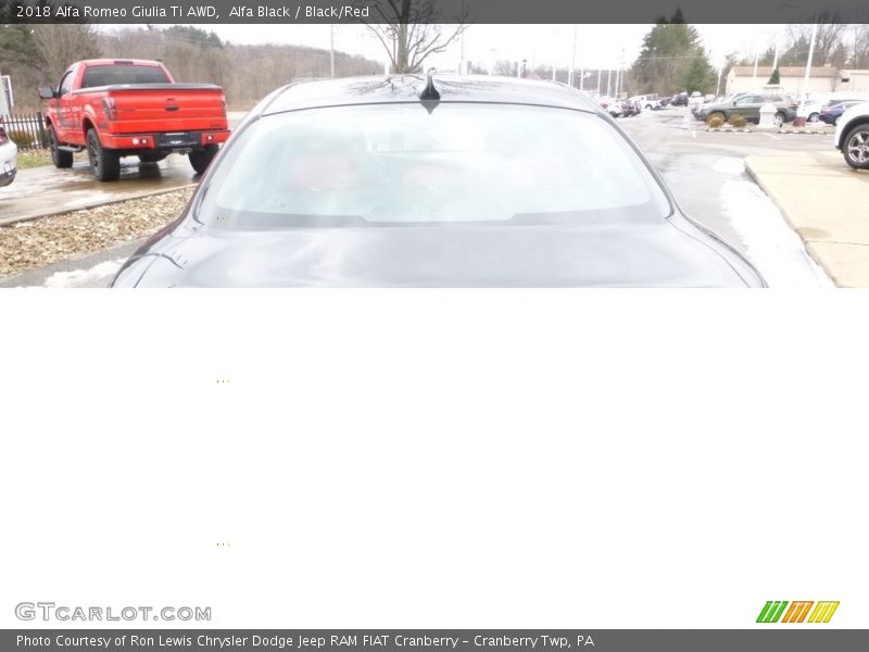 Alfa Black / Black/Red 2018 Alfa Romeo Giulia Ti AWD