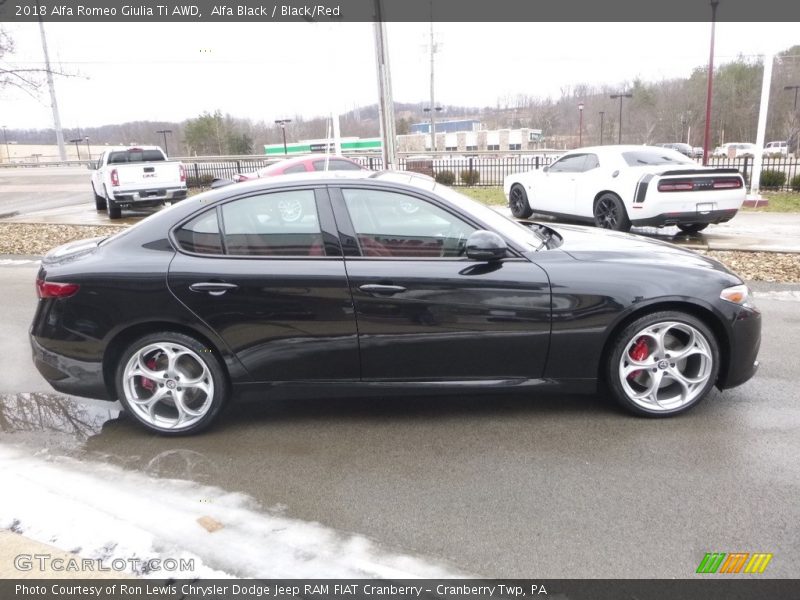 Alfa Black / Black/Red 2018 Alfa Romeo Giulia Ti AWD