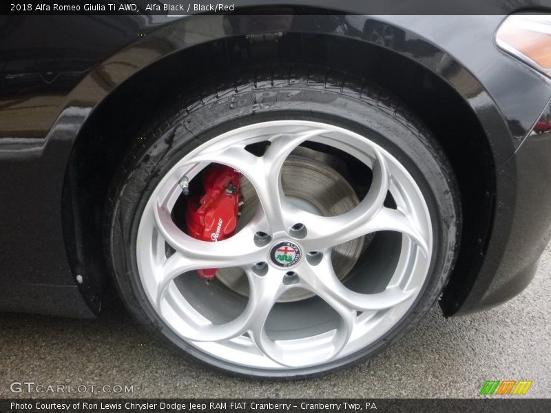 Alfa Black / Black/Red 2018 Alfa Romeo Giulia Ti AWD