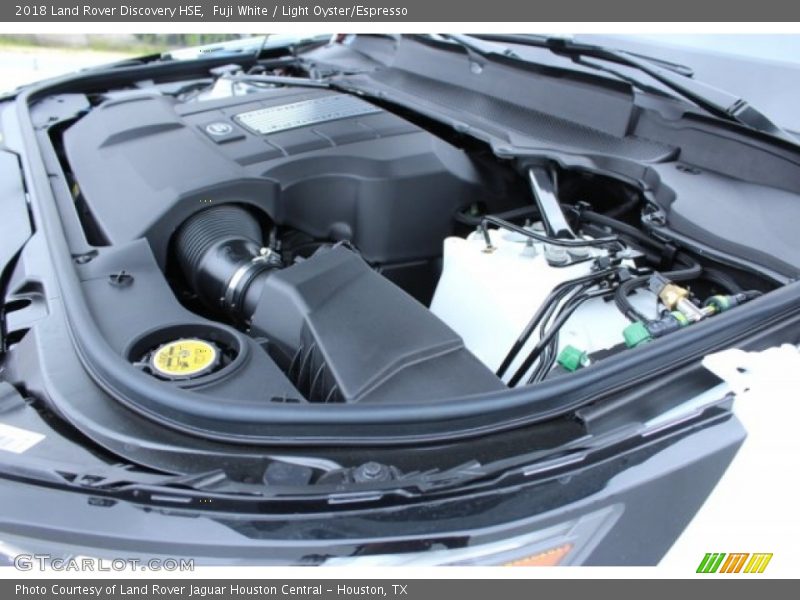 Fuji White / Light Oyster/Espresso 2018 Land Rover Discovery HSE