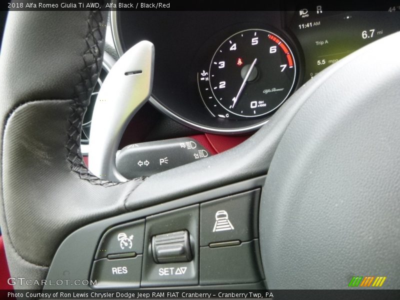 Alfa Black / Black/Red 2018 Alfa Romeo Giulia Ti AWD