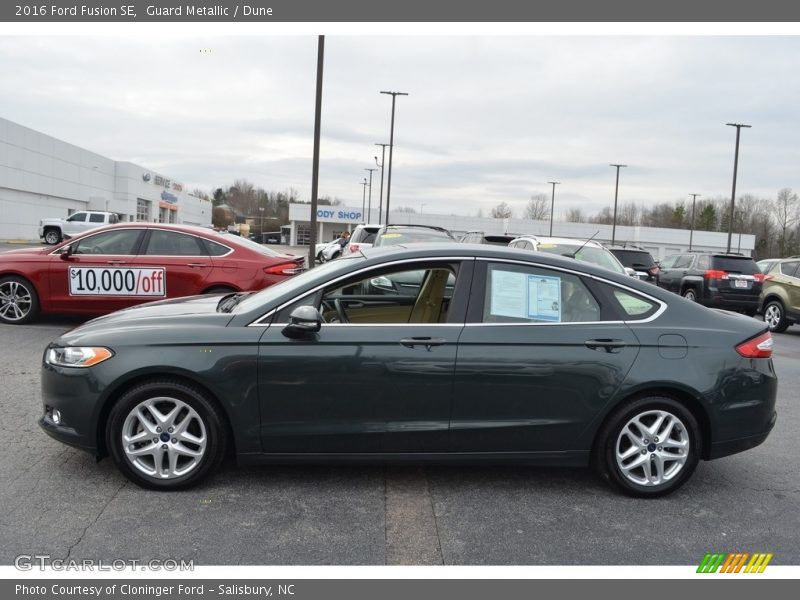 Guard Metallic / Dune 2016 Ford Fusion SE