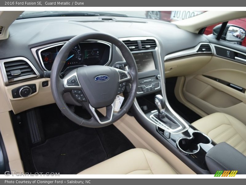 Guard Metallic / Dune 2016 Ford Fusion SE
