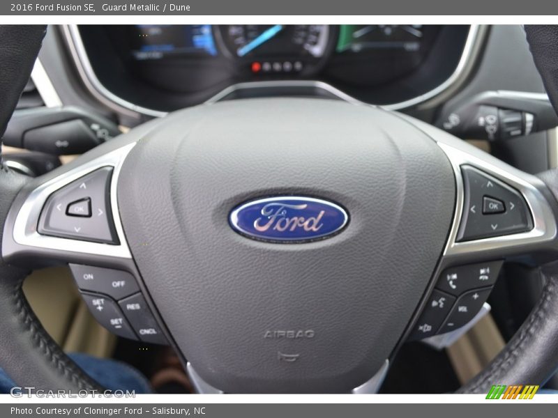 Guard Metallic / Dune 2016 Ford Fusion SE