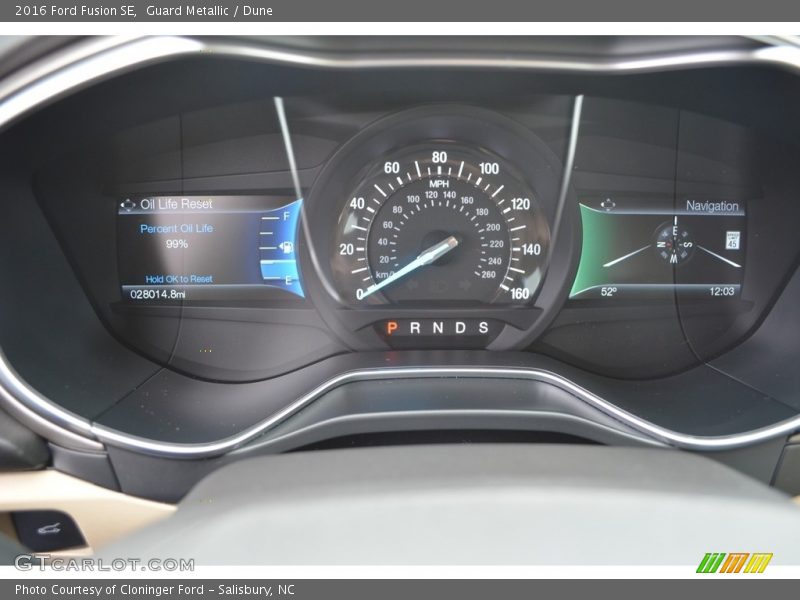 Guard Metallic / Dune 2016 Ford Fusion SE