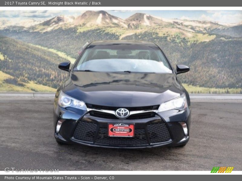 Midnight Black Metallic / Black 2017 Toyota Camry SE