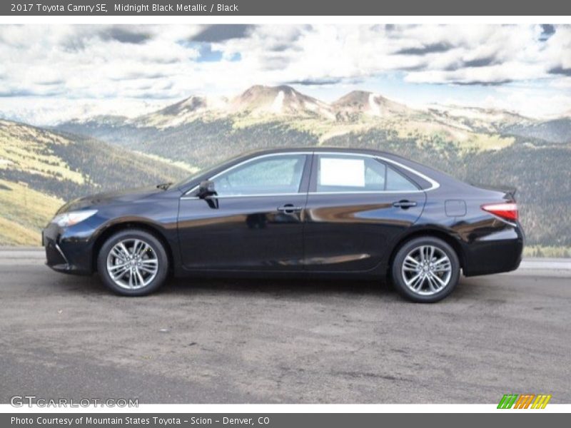 Midnight Black Metallic / Black 2017 Toyota Camry SE