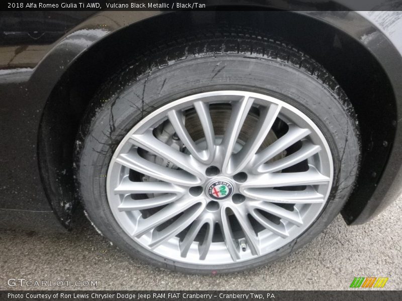 Vulcano Black Metallic / Black/Tan 2018 Alfa Romeo Giulia Ti AWD