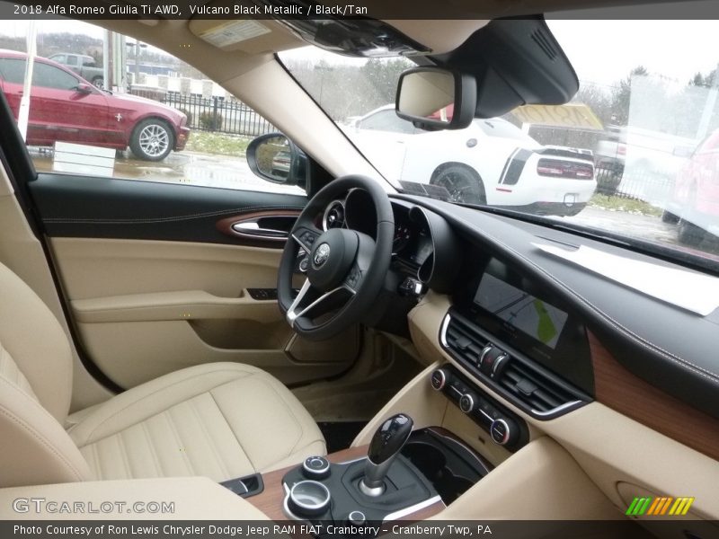  2018 Giulia Ti AWD Black/Tan Interior