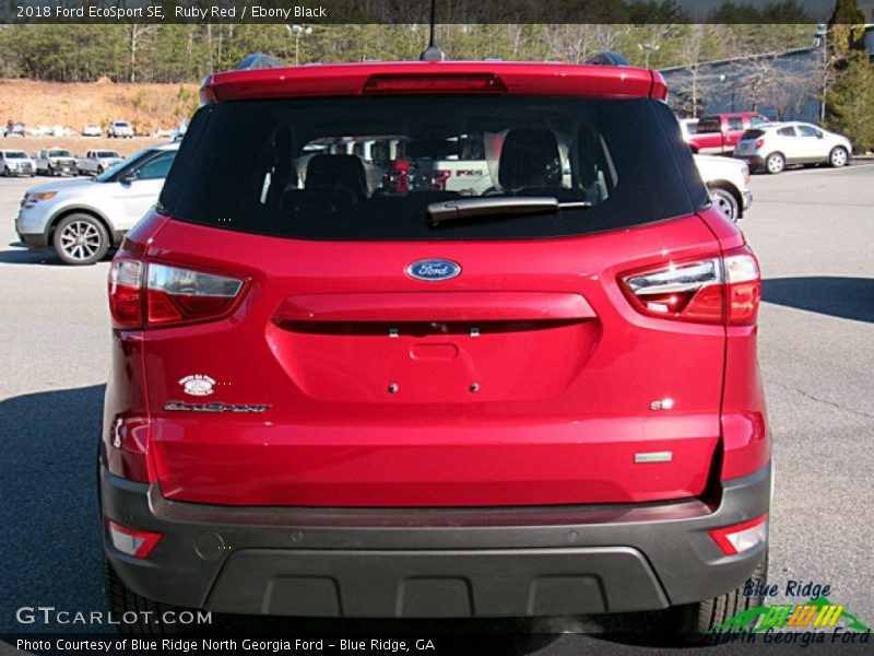 Ruby Red / Ebony Black 2018 Ford EcoSport SE
