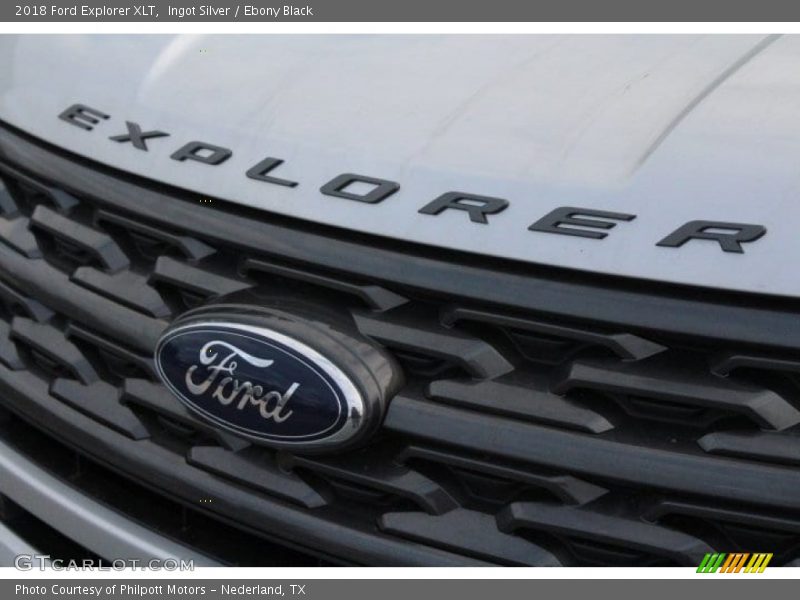 Ingot Silver / Ebony Black 2018 Ford Explorer XLT