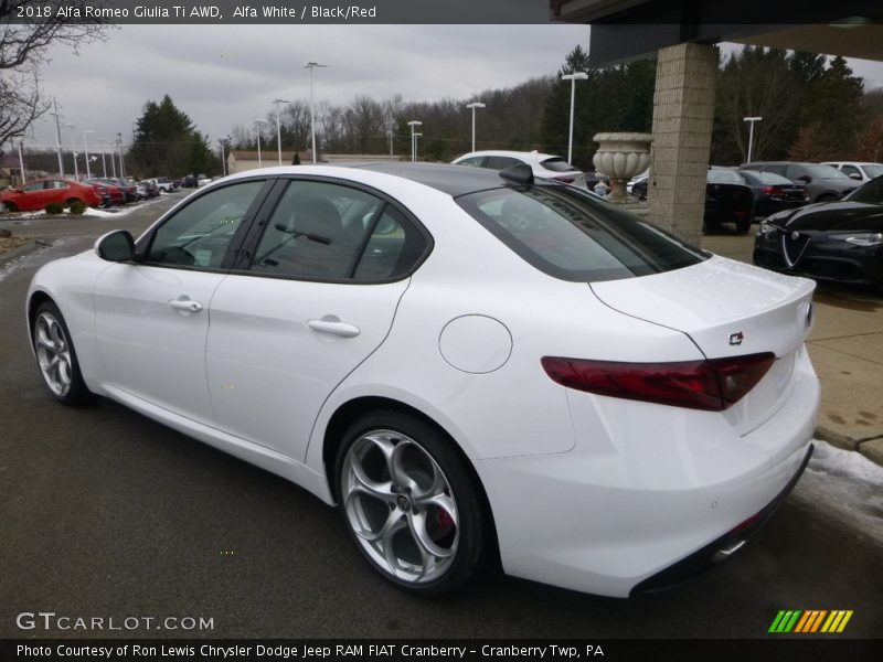Alfa White / Black/Red 2018 Alfa Romeo Giulia Ti AWD