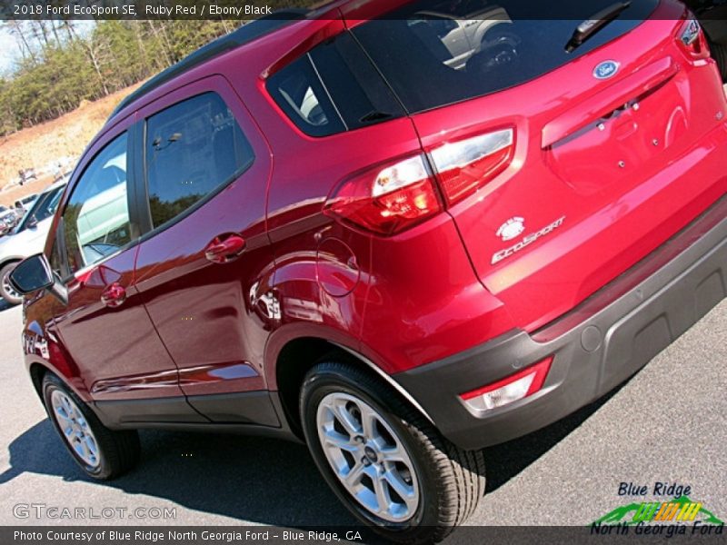 Ruby Red / Ebony Black 2018 Ford EcoSport SE