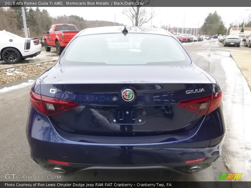 Montecarlo Blue Metallic / Black/Dark Gray 2018 Alfa Romeo Giulia Ti AWD