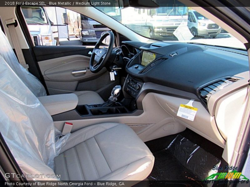 Blue Metallic / Medium Light Stone 2018 Ford Escape SEL