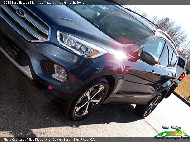 Blue Metallic / Medium Light Stone 2018 Ford Escape SEL