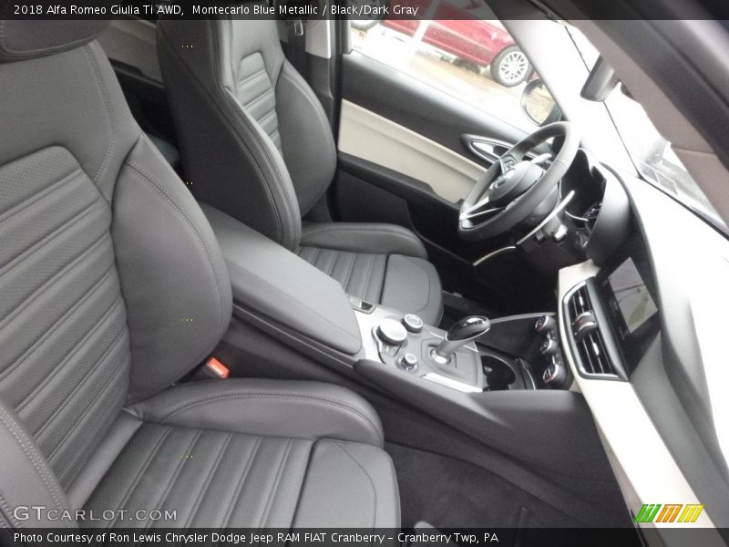 Montecarlo Blue Metallic / Black/Dark Gray 2018 Alfa Romeo Giulia Ti AWD
