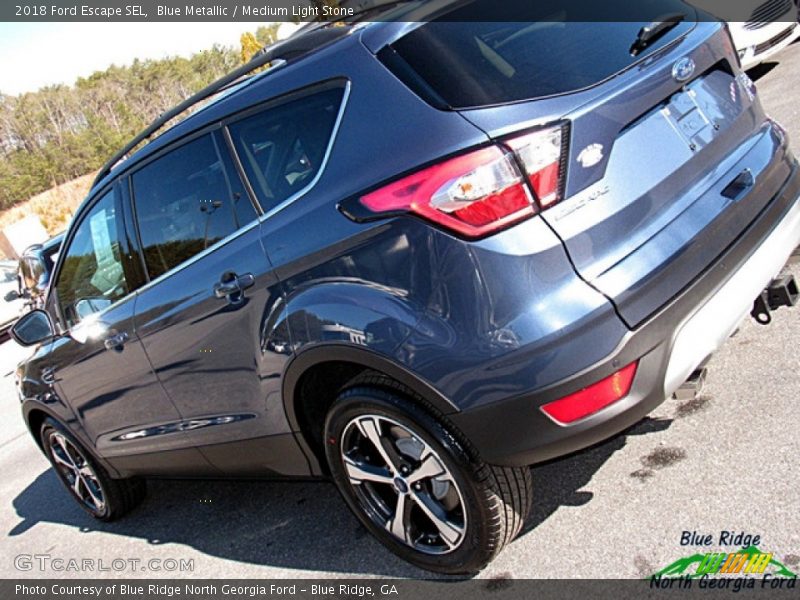 Blue Metallic / Medium Light Stone 2018 Ford Escape SEL