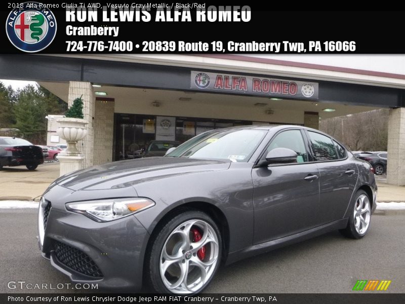 Vesuvio Gray Metallic / Black/Red 2018 Alfa Romeo Giulia Ti AWD