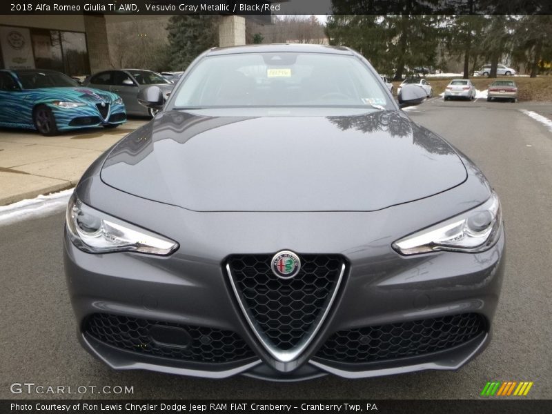 Vesuvio Gray Metallic / Black/Red 2018 Alfa Romeo Giulia Ti AWD