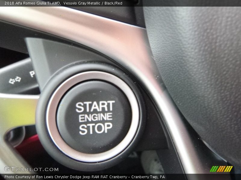 Vesuvio Gray Metallic / Black/Red 2018 Alfa Romeo Giulia Ti AWD