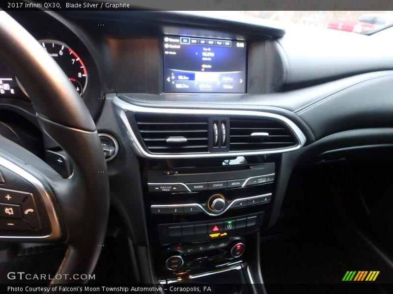 Blade Silver / Graphite 2017 Infiniti QX30