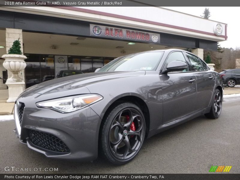 Vesuvio Gray Metallic / Black/Red 2018 Alfa Romeo Giulia Ti AWD